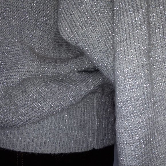 crew-neck silver metalic thread acrylic sweater sequin and beaded vintage 1980s - Picture 9 of 16